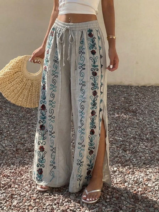 İthal Nakışlı Rayon Yırtmaçlı Pantolon