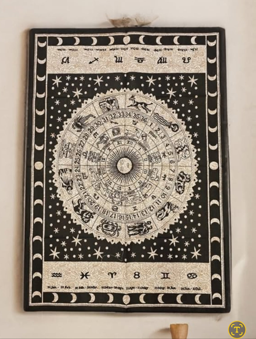 Etnik Desenli Otantik Duvar Halısı & Pano